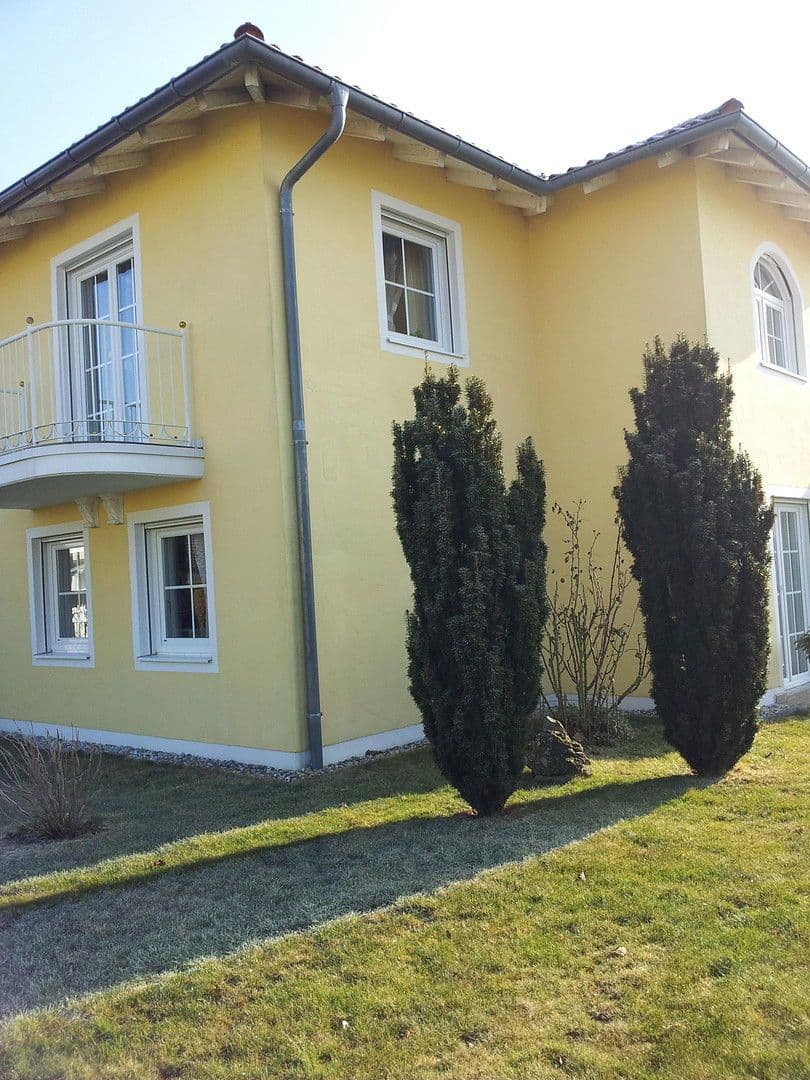 Predaj domu 220 m², pozemek 1.300 m², Bad Griesbach i.Rottal, Bavorsko Predaj domu 220 m², pozemek 1.300 m², Bad Griesbach i.Rottal, Bavorsko