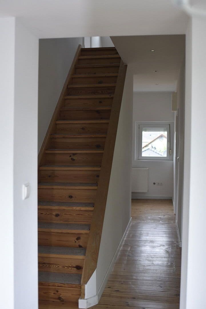 Predaj domu 190 m², pozemek 890 m², Mozartstrasse 29, Fredersdorf-Vogelsdorf, Brandenbursko Predaj domu 190 m², pozemek 890 m², Mozartstrasse 29, Fredersdorf-Vogelsdorf, Brandenbursko