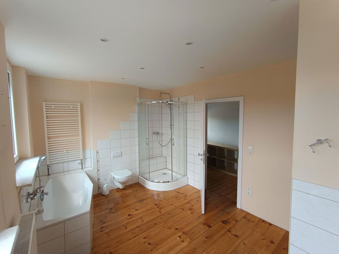 Predaj domu 190 m², pozemek 890 m², Mozartstrasse 29, Fredersdorf-Vogelsdorf, Brandenbursko Predaj domu 190 m², pozemek 890 m², Mozartstrasse 29, Fredersdorf-Vogelsdorf, Brandenbursko