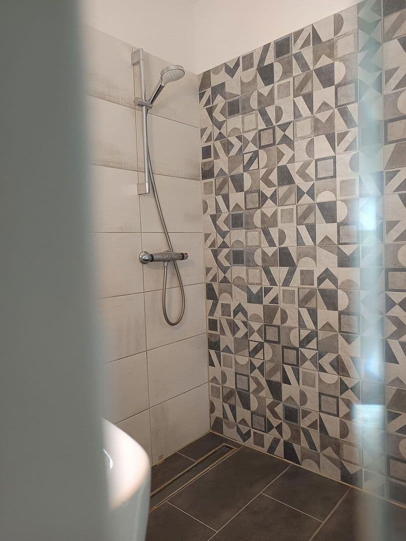 Predaj domu 190 m², pozemek 890 m², Mozartstrasse 29, Fredersdorf-Vogelsdorf, Brandenbursko Predaj domu 190 m², pozemek 890 m², Mozartstrasse 29, Fredersdorf-Vogelsdorf, Brandenbursko