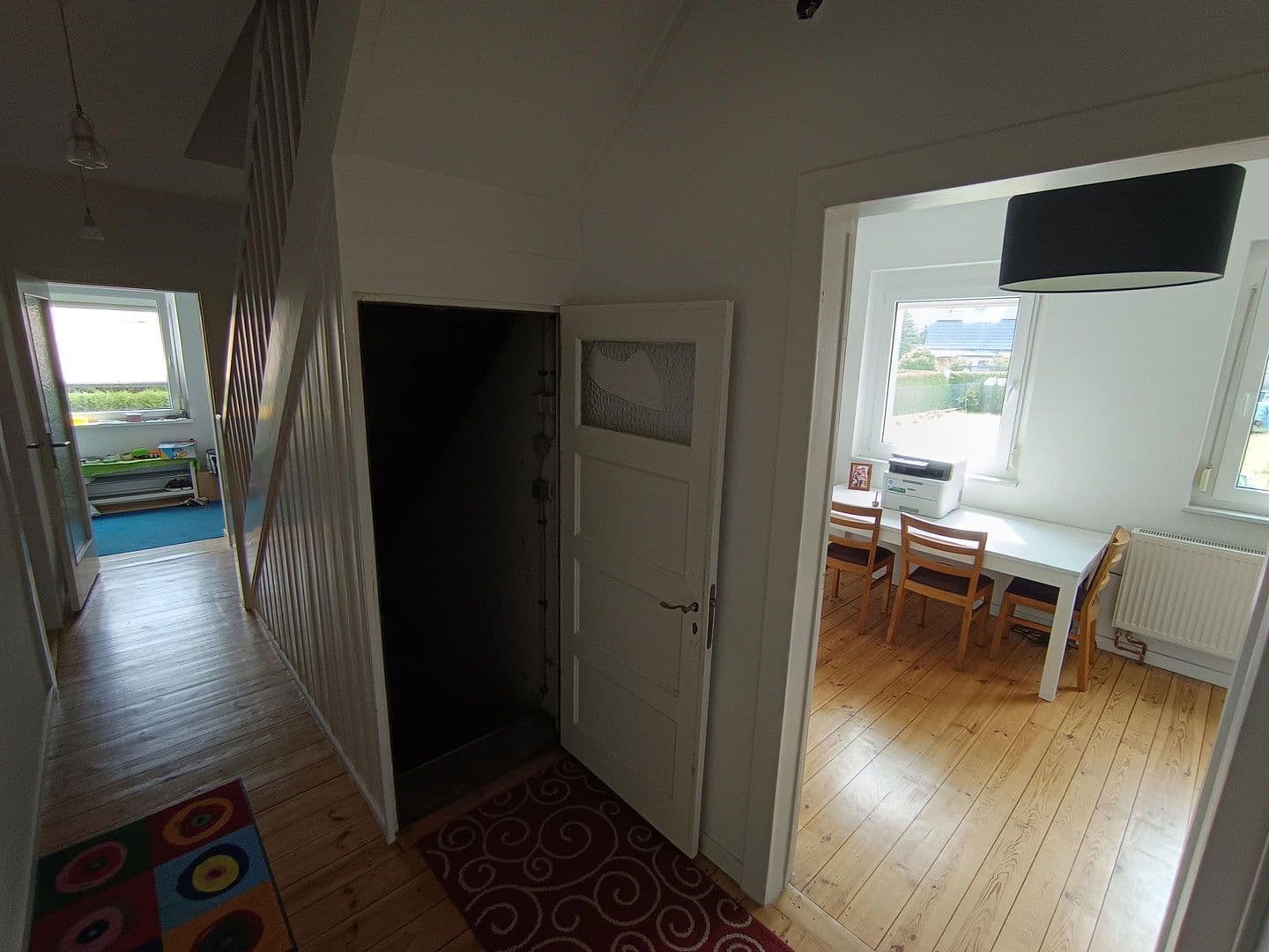 Predaj domu 190 m², pozemek 890 m², Mozartstrasse 29, Fredersdorf-Vogelsdorf, Brandenbursko Predaj domu 190 m², pozemek 890 m², Mozartstrasse 29, Fredersdorf-Vogelsdorf, Brandenbursko