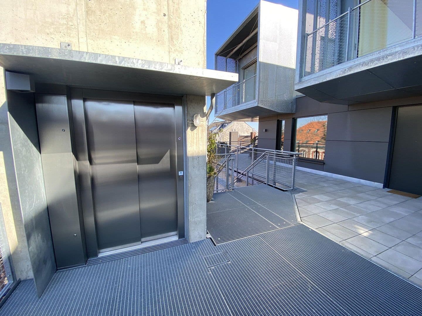 Predaj bytu 3-izbový 97 m², Aachenerstraße 39, Düsseldorf, Severné Porýnie - Westfálsko Predaj bytu 3-izbový 97 m², Aachenerstraße 39, Düsseldorf, Severné Porýnie - Westfálsko