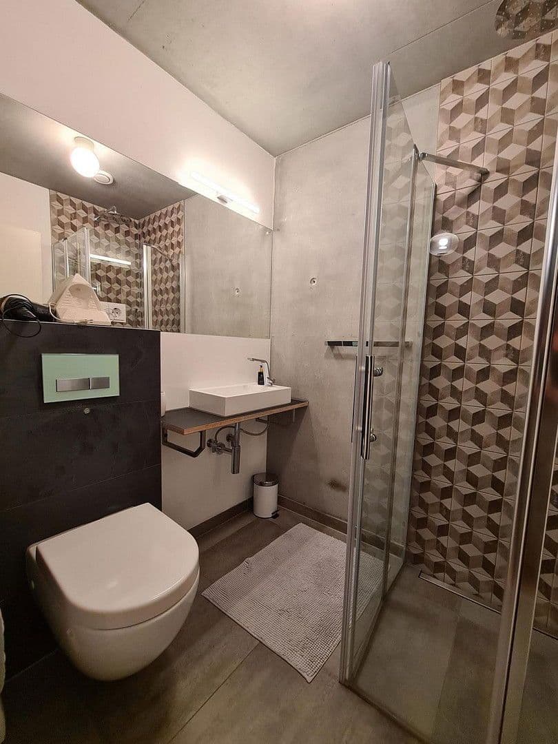 Predaj domu 206 m², pozemek 234 m², Konstanz, Bádensko-Wurttembersko Predaj domu 206 m², pozemek 234 m², Konstanz, Bádensko-Wurttembersko