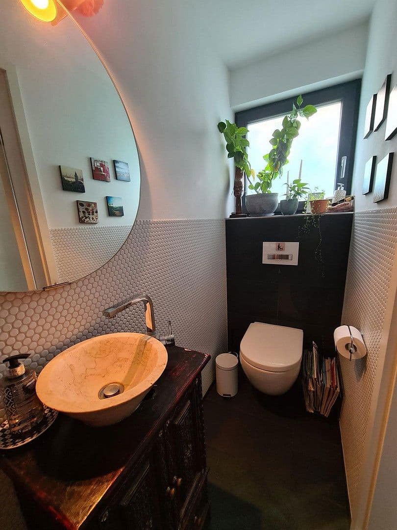 Predaj domu 206 m², pozemek 234 m², Konstanz, Bádensko-Wurttembersko Predaj domu 206 m², pozemek 234 m², Konstanz, Bádensko-Wurttembersko