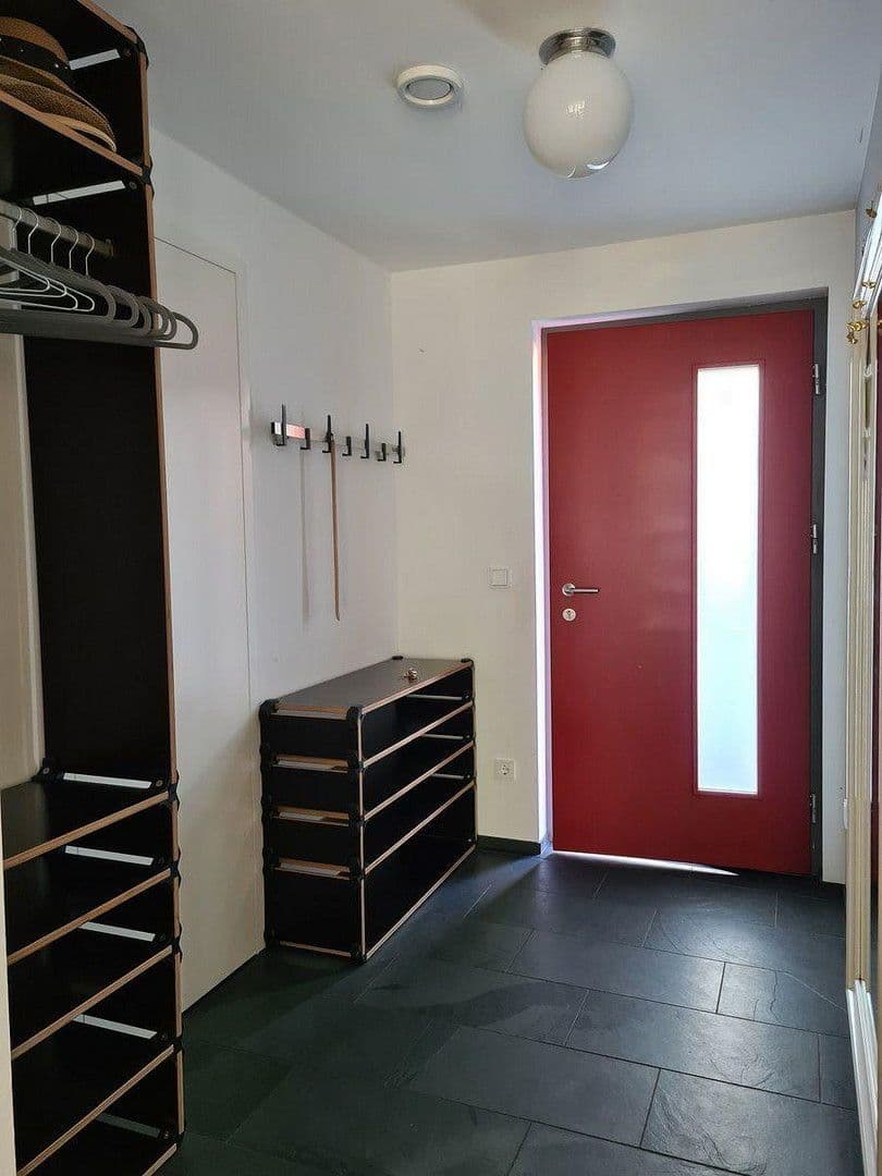 Predaj domu 206 m², pozemek 234 m², Konstanz, Bádensko-Wurttembersko Predaj domu 206 m², pozemek 234 m², Konstanz, Bádensko-Wurttembersko