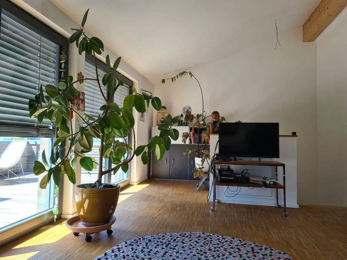 Predaj domu 206 m², pozemek 234 m², Konstanz, Bádensko-Wurttembersko Predaj domu 206 m², pozemek 234 m², Konstanz, Bádensko-Wurttembersko