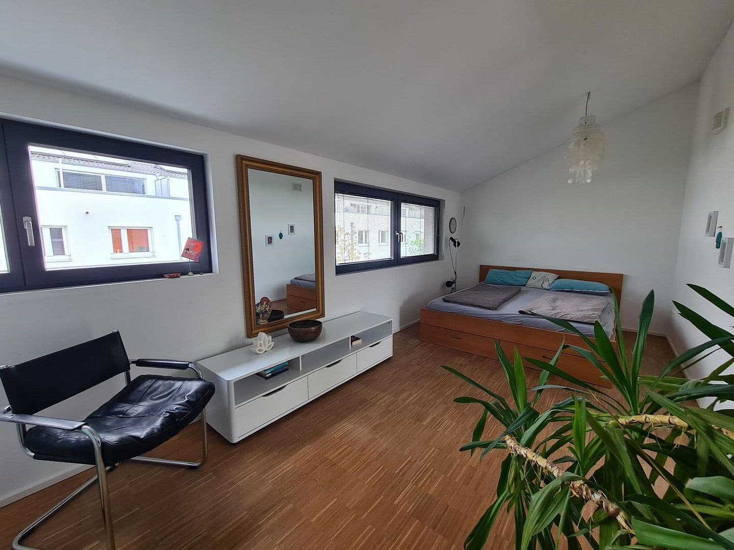 Predaj domu 206 m², pozemek 234 m², Konstanz, Bádensko-Wurttembersko Predaj domu 206 m², pozemek 234 m², Konstanz, Bádensko-Wurttembersko