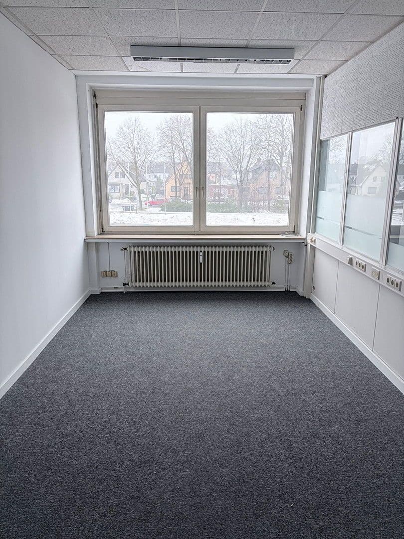 Prenájom kancelárie 98 m², Arsterdamm 70, Bremen, Brémy Prenájom kancelárie 98 m², Arsterdamm 70, Bremen, Brémy