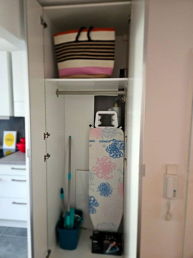 Prenájom bytu 1-izbový 45 m², Galvanistrasse 15, Frankfurt am Main, Hesensko Prenájom bytu 1-izbový 45 m², Galvanistrasse 15, Frankfurt am Main, Hesensko