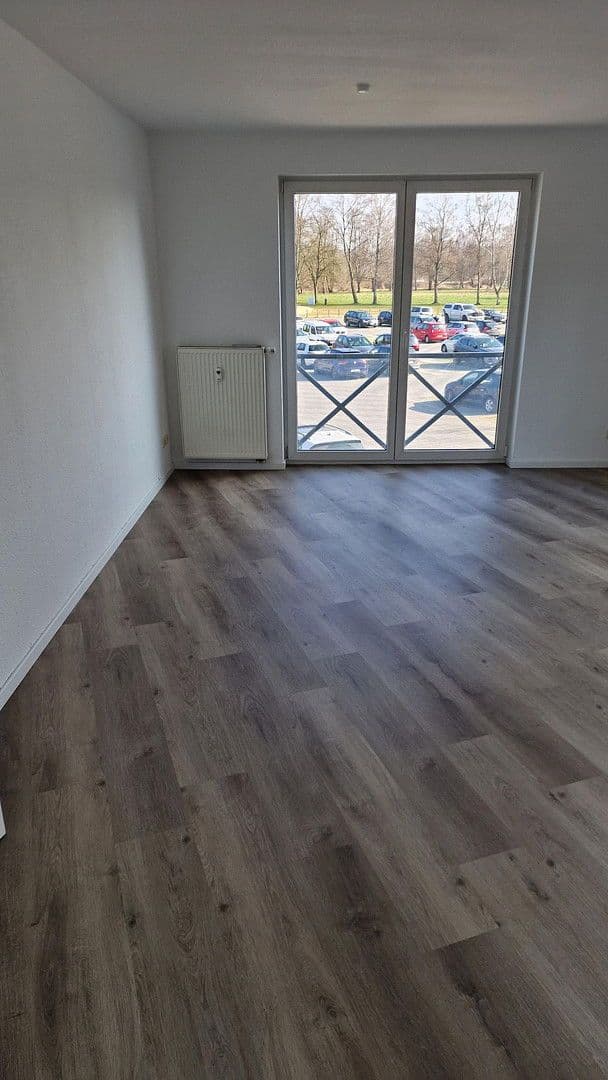 Prenájom bytu 3-izbový 89 m², Gleviner Mauer 22, Güstrow, Meklenbursko-Predpomoransko Prenájom bytu 3-izbový 89 m², Gleviner Mauer 22, Güstrow, Meklenbursko-Predpomoransko