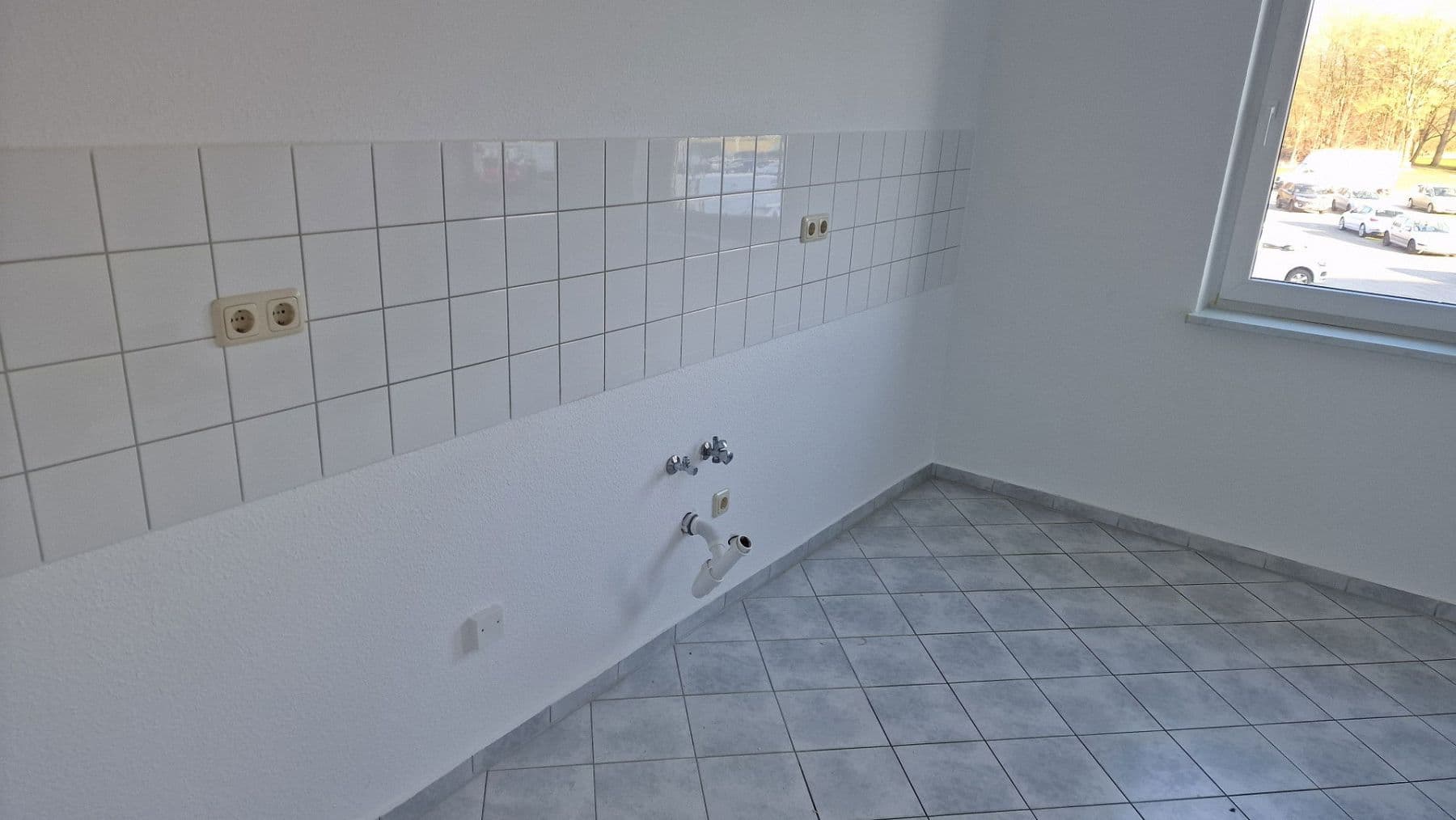 Prenájom bytu 3-izbový 89 m², Gleviner Mauer 22, Güstrow, Meklenbursko-Predpomoransko Prenájom bytu 3-izbový 89 m², Gleviner Mauer 22, Güstrow, Meklenbursko-Predpomoransko