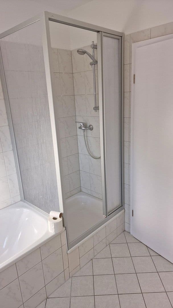 Prenájom bytu 3-izbový 89 m², Gleviner Mauer 22, Güstrow, Meklenbursko-Predpomoransko Prenájom bytu 3-izbový 89 m², Gleviner Mauer 22, Güstrow, Meklenbursko-Predpomoransko