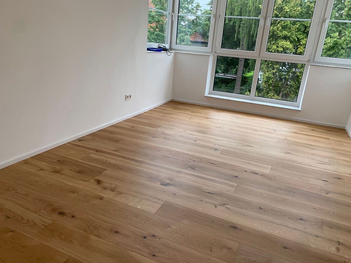 Prenájom bytu 3-izbový 94 m², Ubierstraße 105, Bonn, Severné Porýnie - Westfálsko Prenájom bytu 3-izbový 94 m², Ubierstraße 105, Bonn, Severné Porýnie - Westfálsko