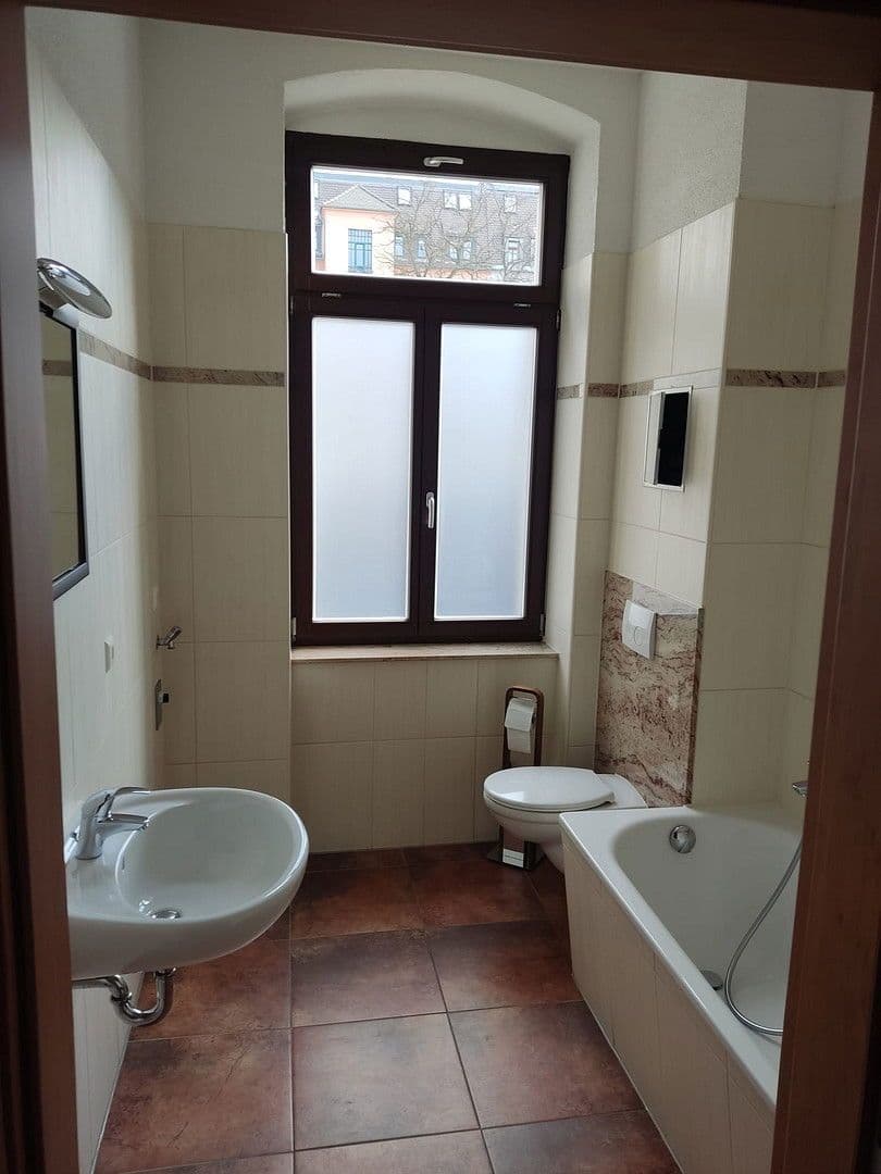 Prenájom bytu 2-izbový 47 m², 4 Menageriestr., Dresden, Sasko Prenájom bytu 2-izbový 47 m², 4 Menageriestr., Dresden, Sasko