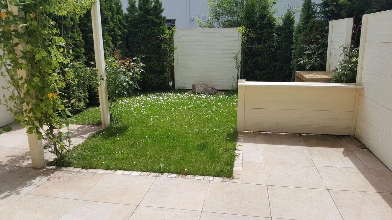 Prenájom bytu 4-izbový 115 m², Gilching, Bavorsko Prenájom bytu 4-izbový 115 m², Gilching, Bavorsko