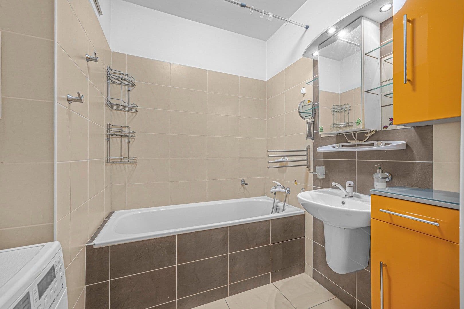 Prenájom bytu 2-izbový 56 m², Pickova, Praha, Praha Prenájom bytu 2-izbový 56 m², Pickova, Praha, Praha