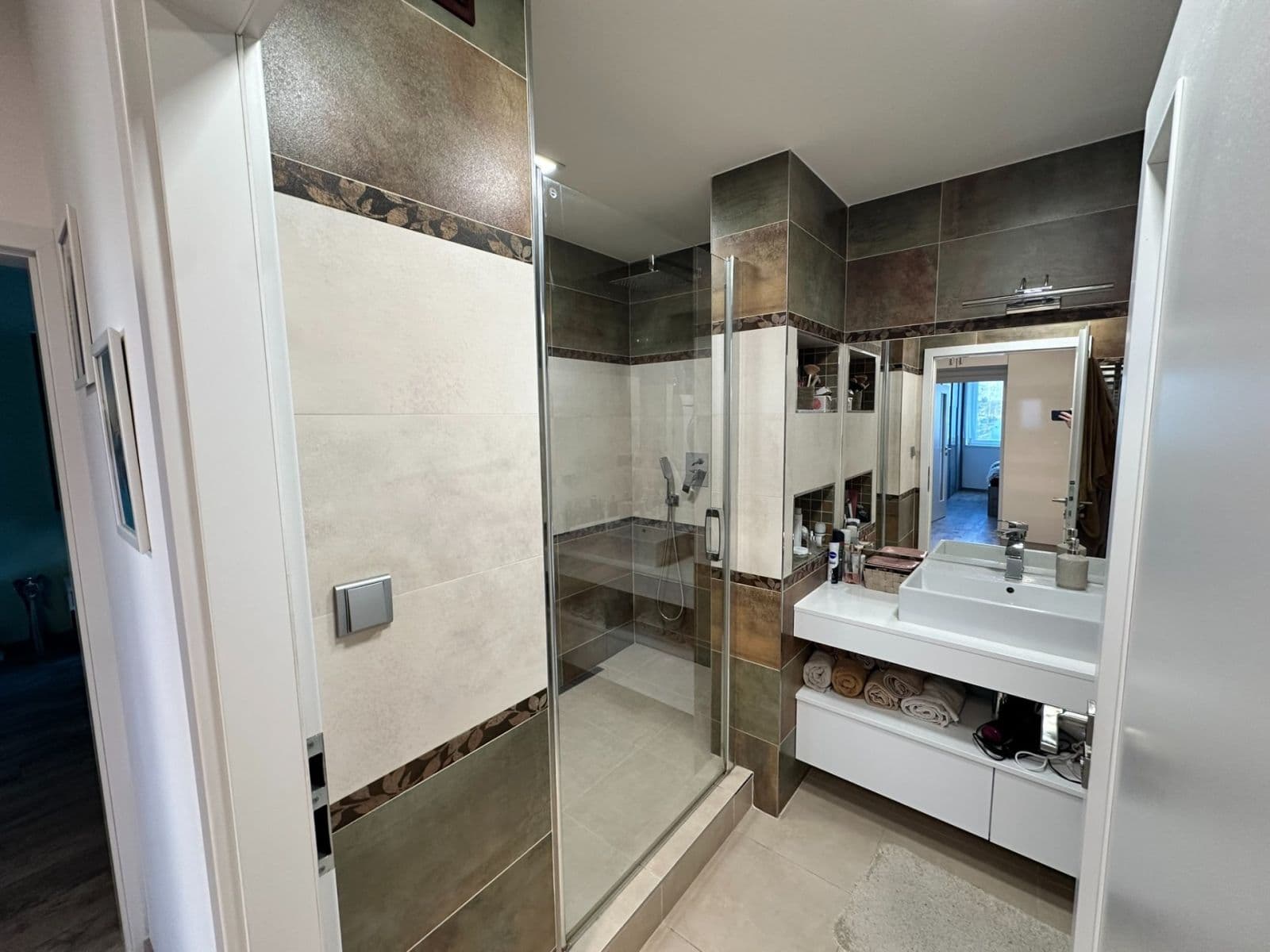 Predaj bytu 3-izbový 76 m², Na Radouči, Mladá Boleslav, Středočeský kraj Predaj bytu 3-izbový 76 m², Na Radouči, Mladá Boleslav, Středočeský kraj