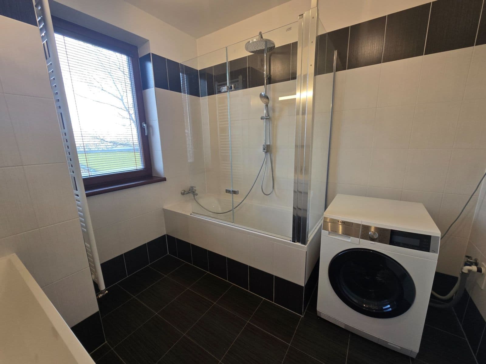 Prenájom bytu 2-izbový 64 m², Lanžhotská, Praha, Praha Prenájom bytu 2-izbový 64 m², Lanžhotská, Praha, Praha