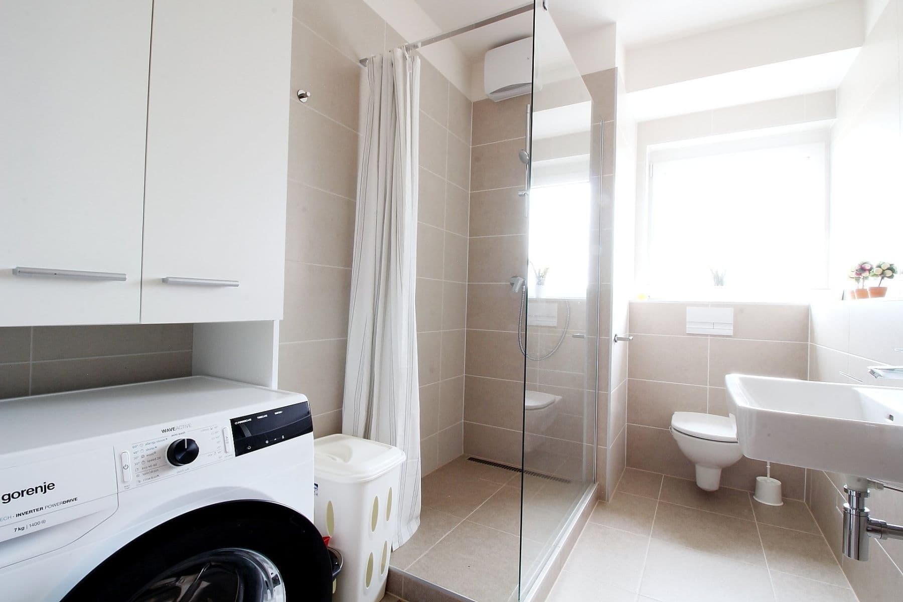 Prenájom bytu 2-izbový 47 m², Thomasova, Praha, Praha Prenájom bytu 2-izbový 47 m², Thomasova, Praha, Praha