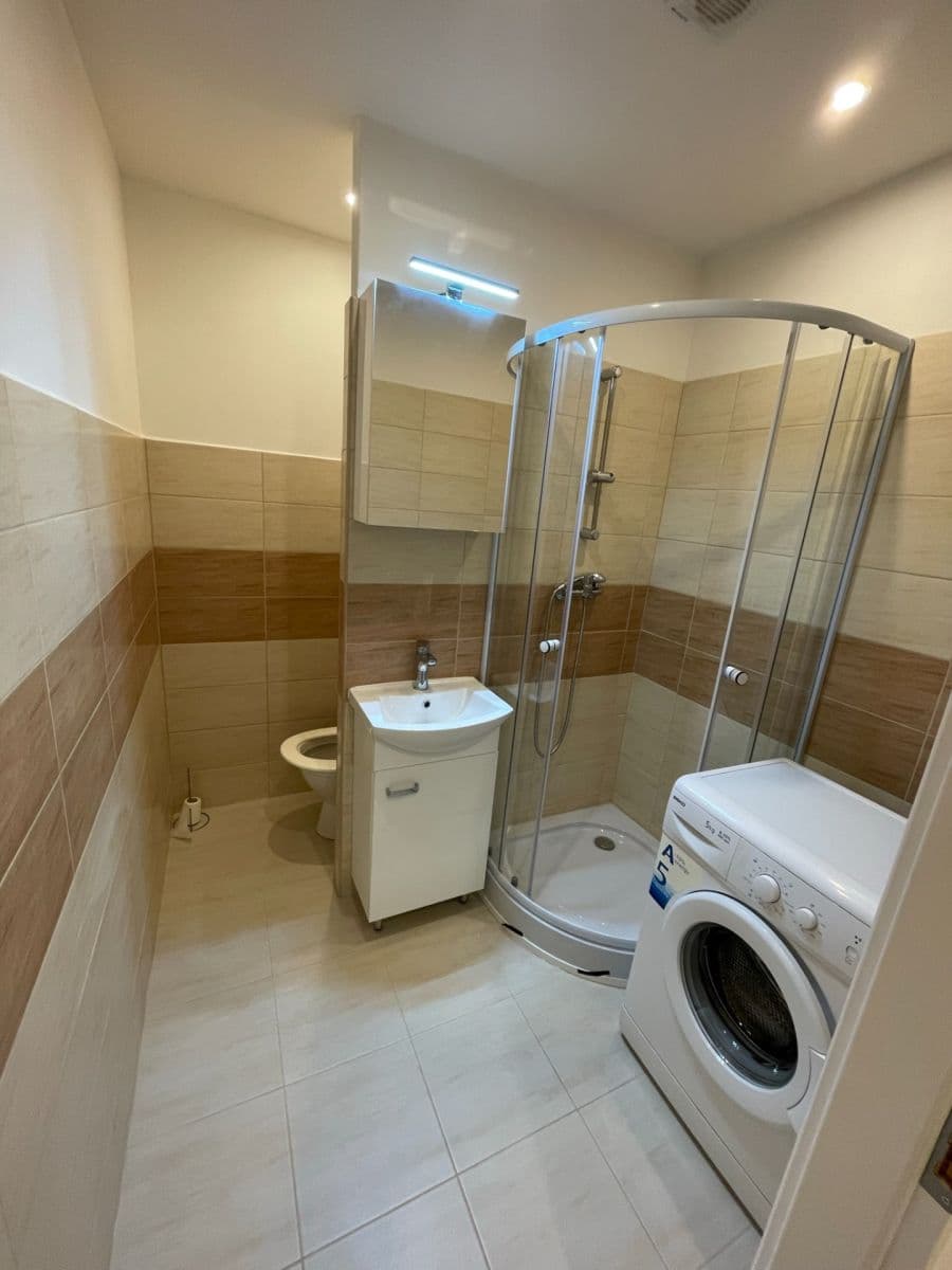 Prenájom bytu Garsoniéra 25 m², Velká Dlážka, Přerov, Olomoucký kraj Prenájom bytu Garsoniéra 25 m², Velká Dlážka, Přerov, Olomoucký kraj