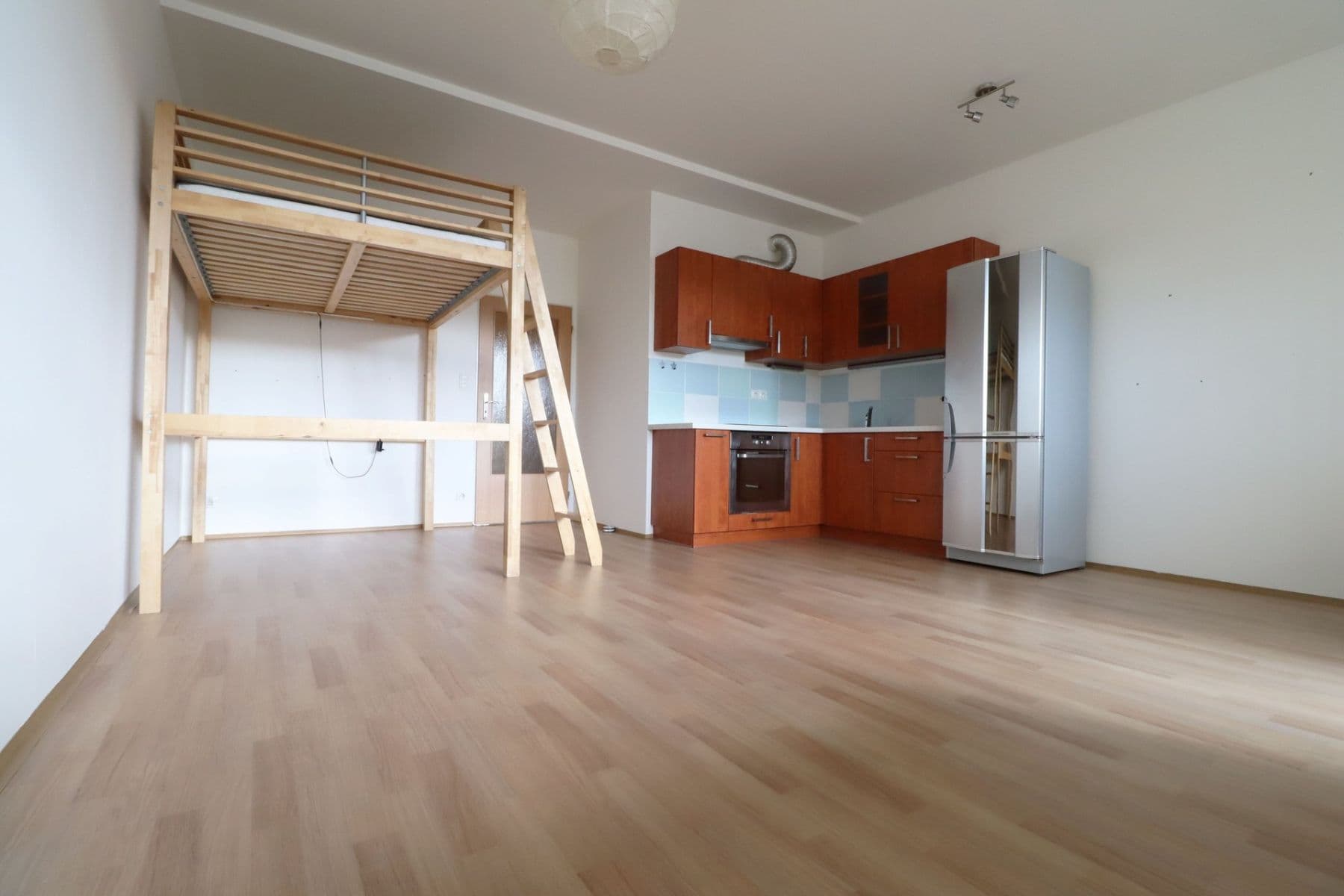 Prenájom bytu 1-izbový 33 m², Poděbradská, Praha, Praha Prenájom bytu 1-izbový 33 m², Poděbradská, Praha, Praha