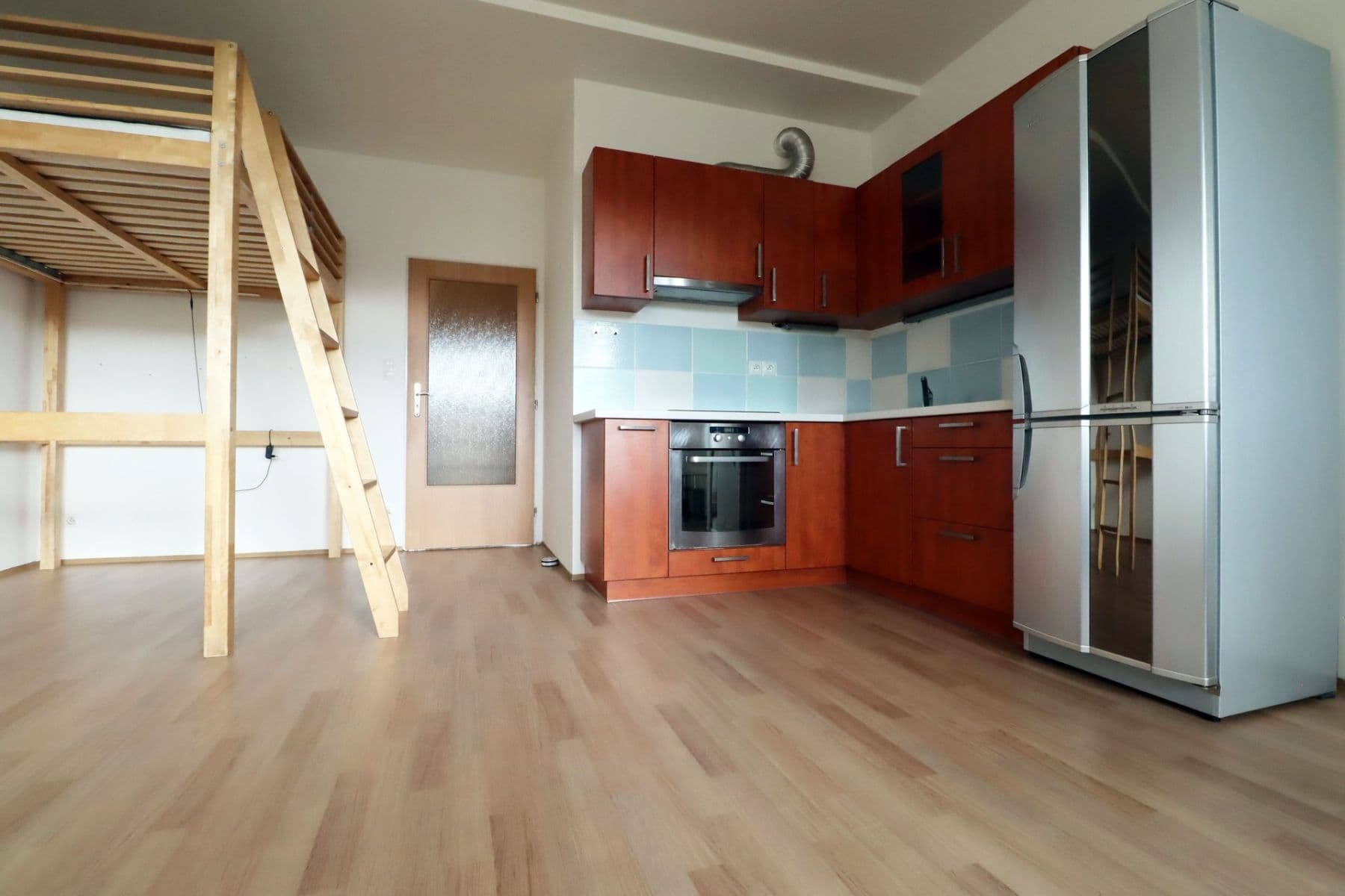 Prenájom bytu 1-izbový 33 m², Poděbradská, Praha, Praha Prenájom bytu 1-izbový 33 m², Poděbradská, Praha, Praha