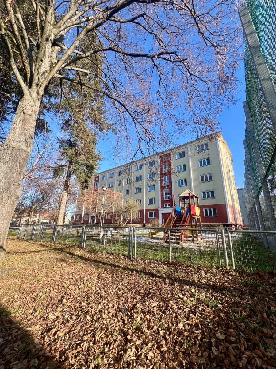 Predaj bytu 3-izbový 72 m², Benešovo nábřeží, Zlín, Zlínský kraj Predaj bytu 3-izbový 72 m², Benešovo nábřeží, Zlín, Zlínský kraj