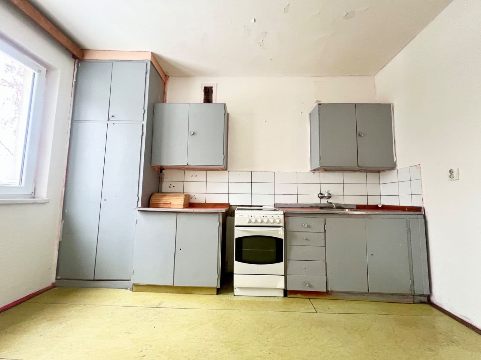 Predaj bytu 3-izbový 72 m², Benešovo nábřeží, Zlín, Zlínský kraj Predaj bytu 3-izbový 72 m², Benešovo nábřeží, Zlín, Zlínský kraj