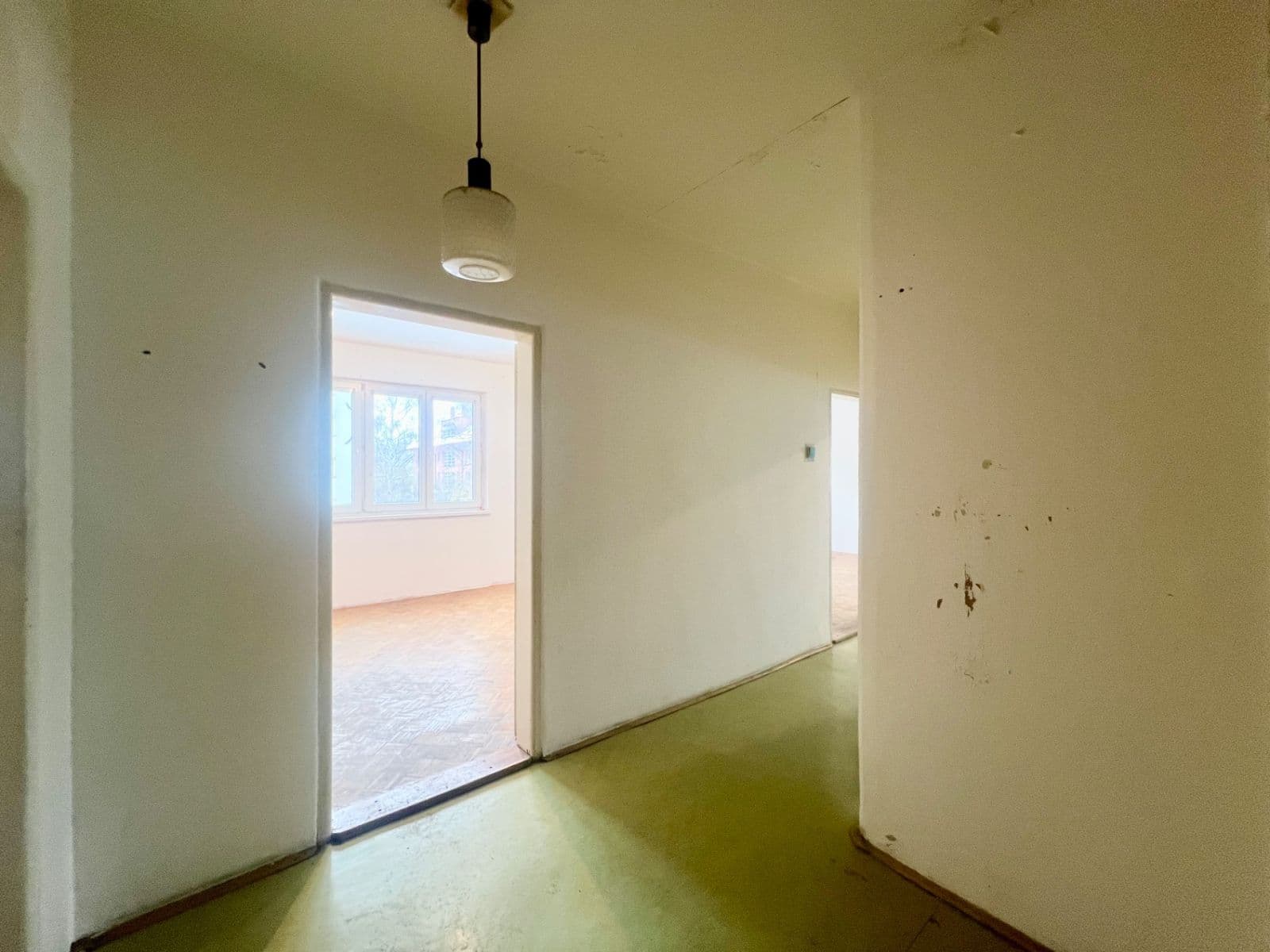 Predaj bytu 3-izbový 72 m², Benešovo nábřeží, Zlín, Zlínský kraj Predaj bytu 3-izbový 72 m², Benešovo nábřeží, Zlín, Zlínský kraj