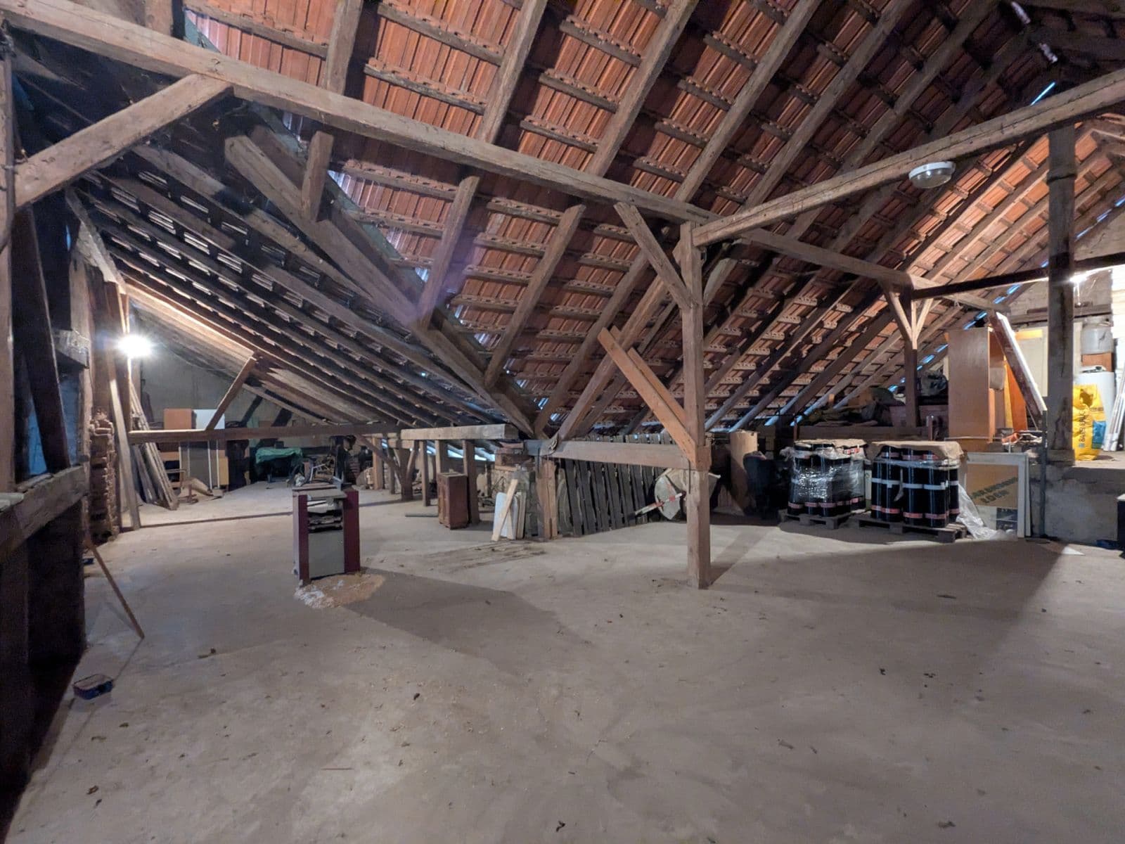 Prenájom nebytového priestoru 644 m², Lelekovice, Jihomoravský kraj Prenájom nebytového priestoru 644 m², Lelekovice, Jihomoravský kraj