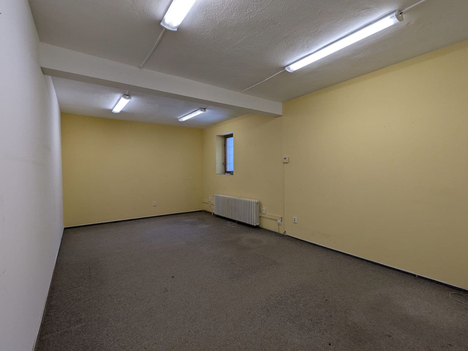 Prenájom nebytového priestoru 644 m², Lelekovice, Jihomoravský kraj Prenájom nebytového priestoru 644 m², Lelekovice, Jihomoravský kraj