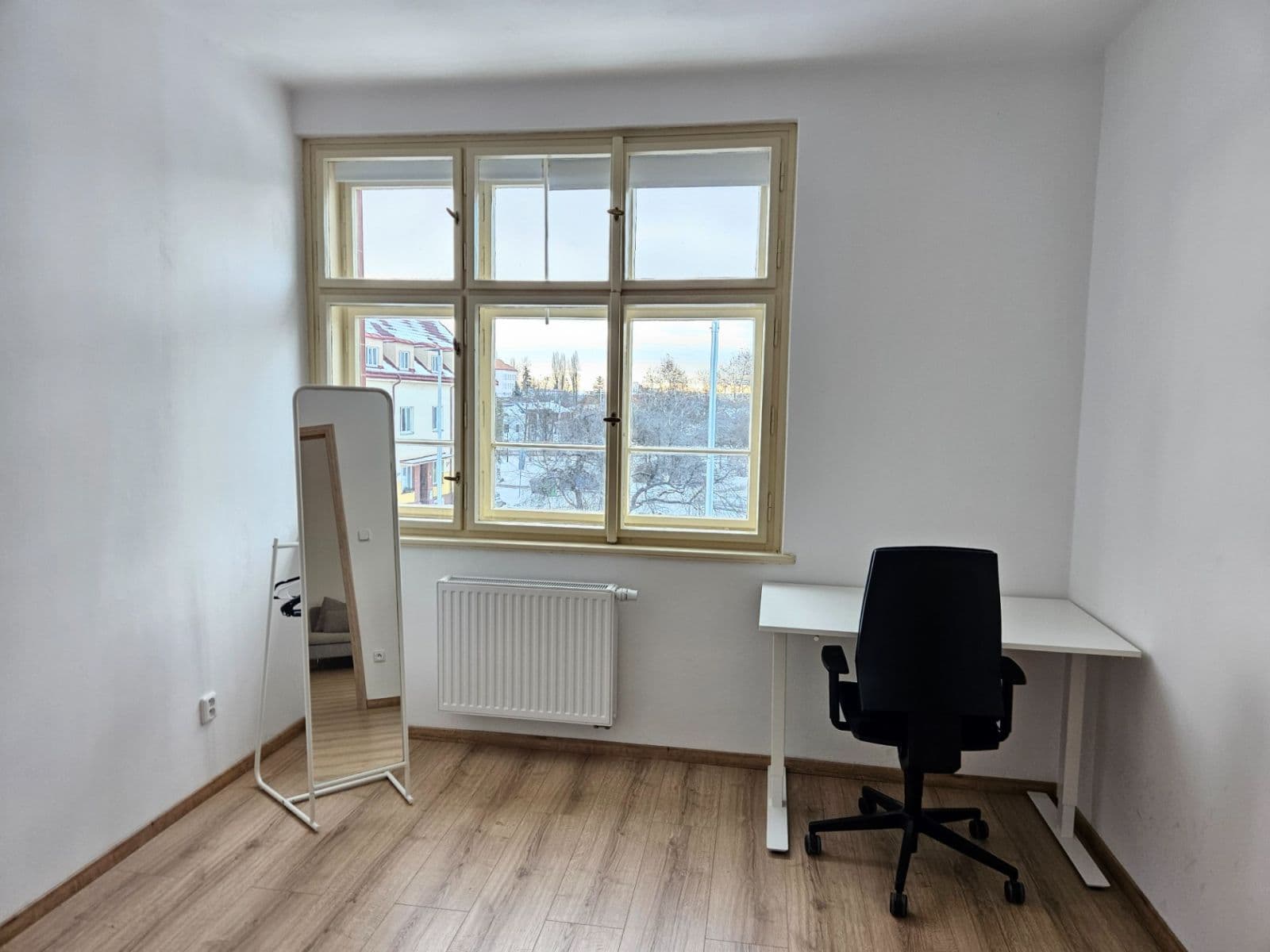 Prenájom bytu 2-izbový 45 m², Na Pecích, Praha, Praha Prenájom bytu 2-izbový 45 m², Na Pecích, Praha, Praha