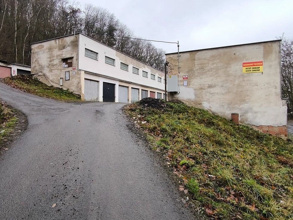 Predaj garáže 19 m², Marie Hűbnerové, Ústí nad Labem, Ústecký kraj Predaj garáže 19 m², Marie Hűbnerové, Ústí nad Labem, Ústecký kraj