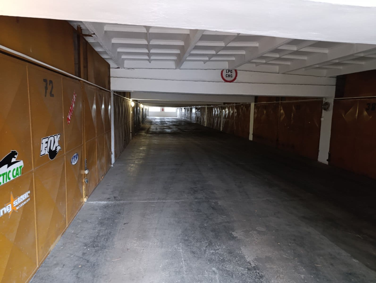 Predaj garáže 15 m², Jubilejní, Plzeň, Plzeňský kraj Predaj garáže 15 m², Jubilejní, Plzeň, Plzeňský kraj