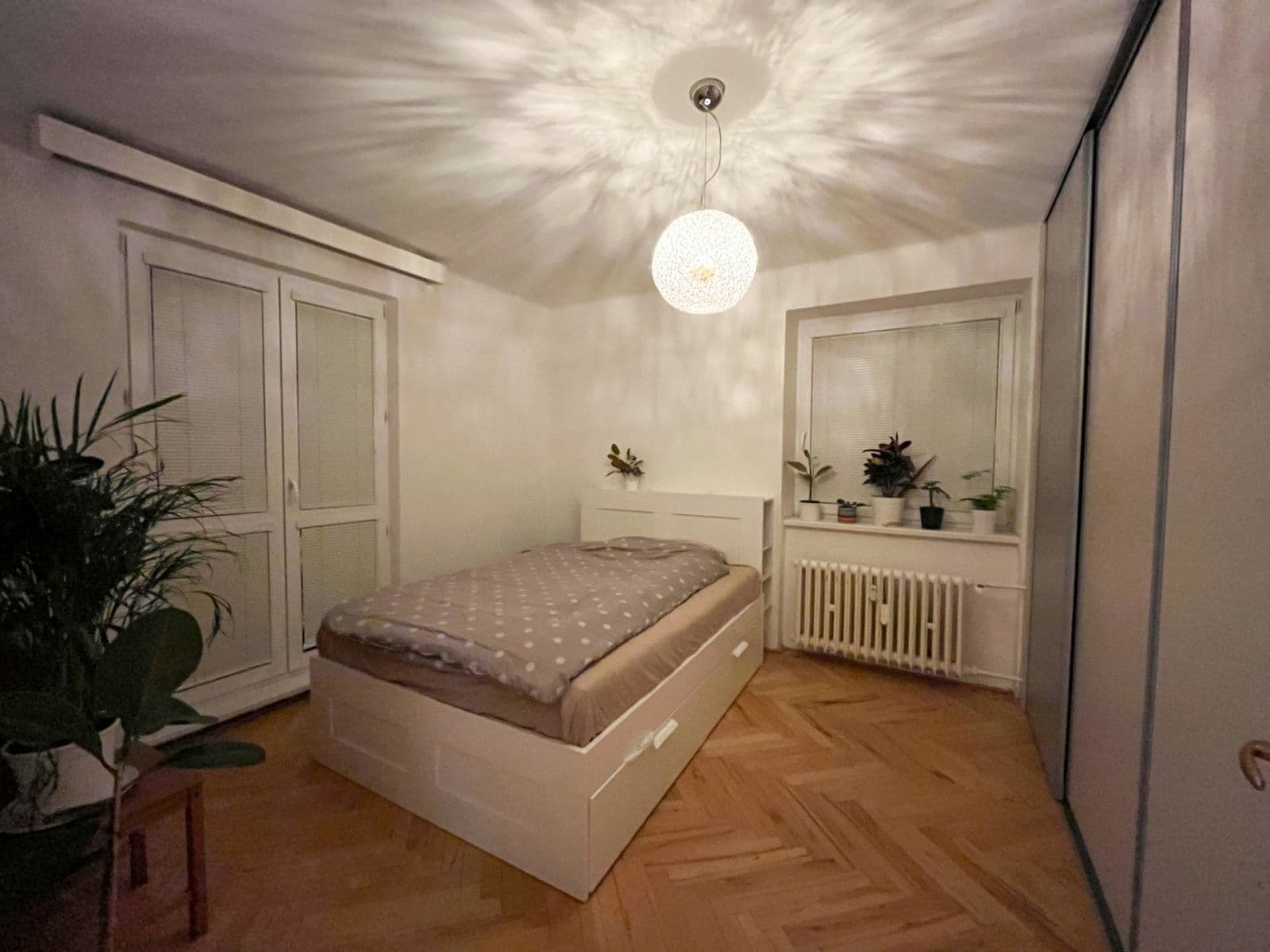 Prenájom bytu 2-izbový 65 m², Páričkova, Ružinov, Bratislavský kraj Prenájom bytu 2-izbový 65 m², Páričkova, Ružinov, Bratislavský kraj