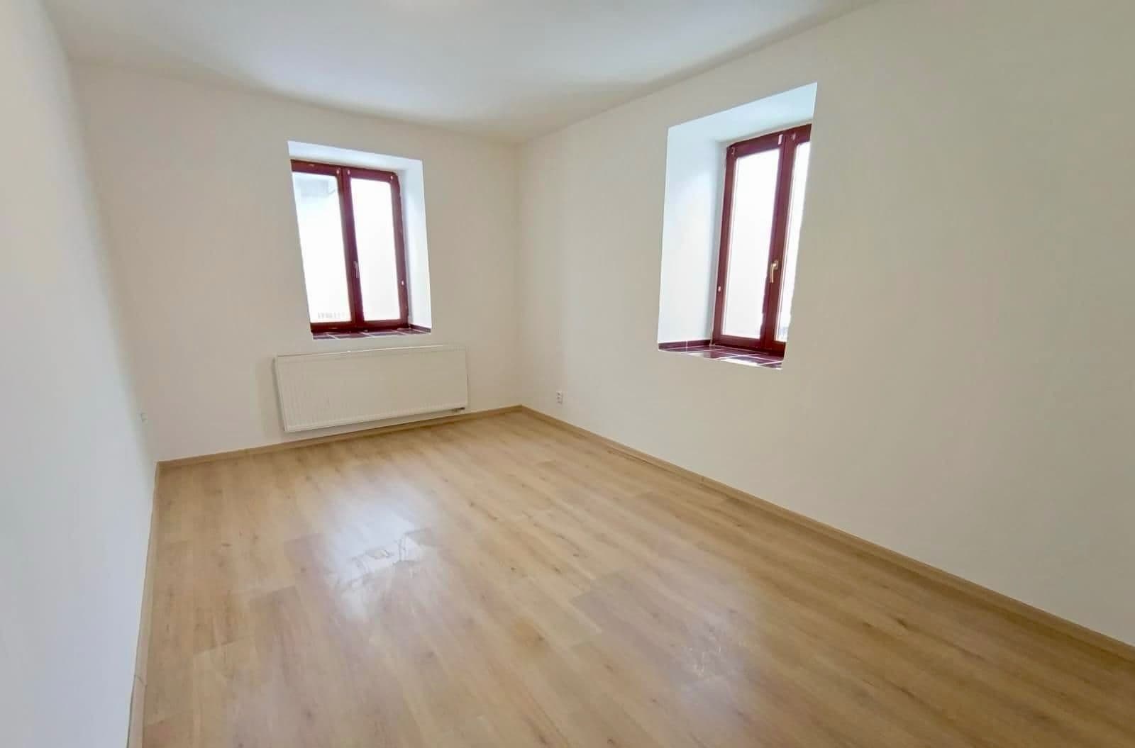 Predaj domu 166 m², pozemek 226 m², Lovčen, Ledeč nad Sázavou, Kraj Vysočina Predaj domu 166 m², pozemek 226 m², Lovčen, Ledeč nad Sázavou, Kraj Vysočina