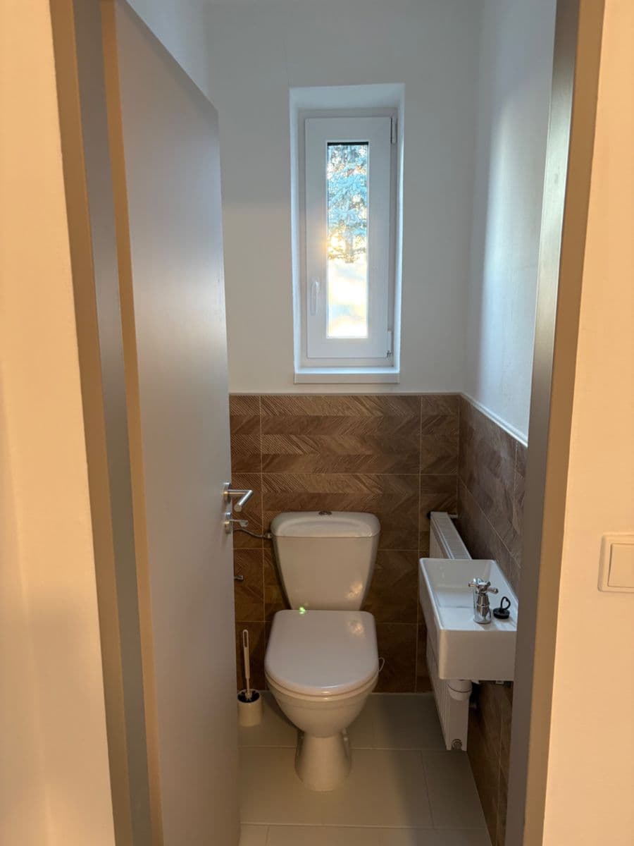 Prenájom domu 150 m², pozemek 750 m², Čtyřkoly, Středočeský kraj Prenájom domu 150 m², pozemek 750 m², Čtyřkoly, Středočeský kraj