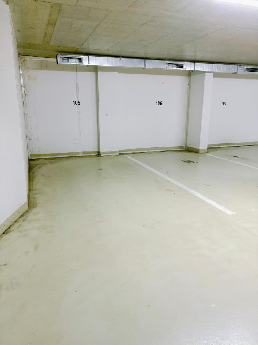 Prenájom bytu 2-izbový 62 m², Komořanská, Praha, Praha Prenájom bytu 2-izbový 62 m², Komořanská, Praha, Praha