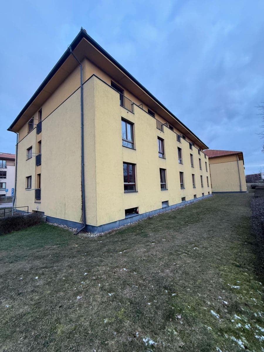 Predaj bytu 1-izbový 40 m², Jaroslava Foglara, Praha, Praha Predaj bytu 1-izbový 40 m², Jaroslava Foglara, Praha, Praha