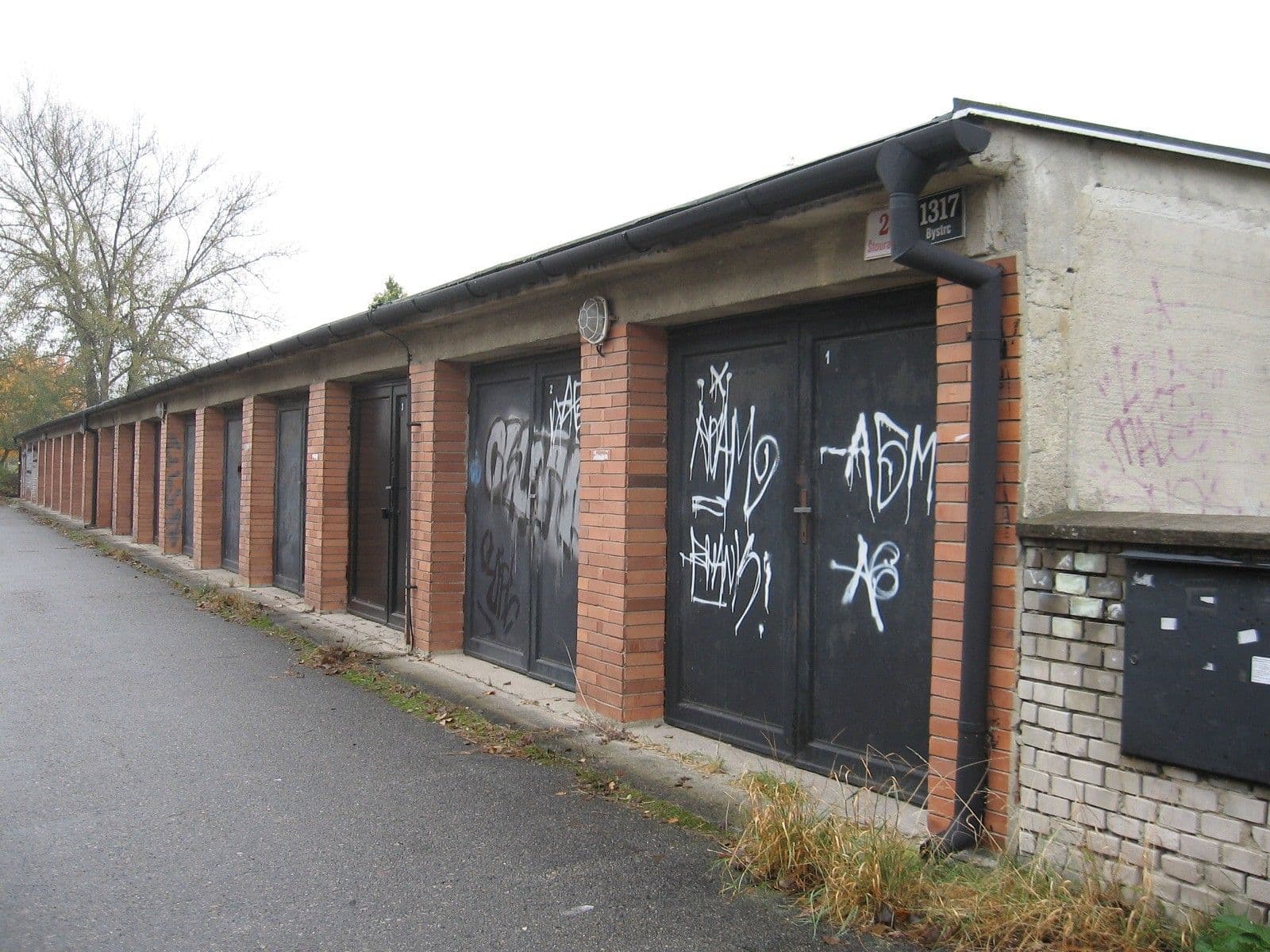 Prenájom garáže 17 m², Brno, Jihomoravský kraj Prenájom garáže 17 m², Brno, Jihomoravský kraj