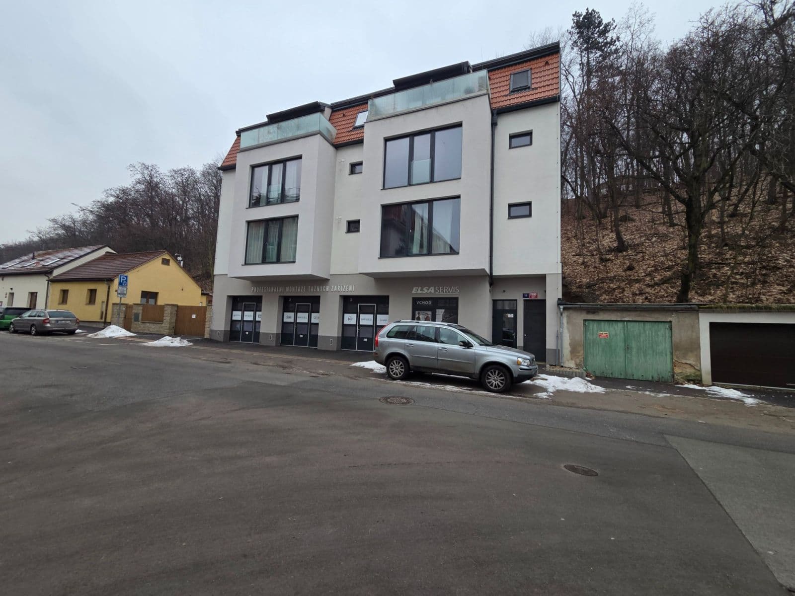Prenájom bytu 2-izbový 38 m², Pod Stárkou, Praha, Praha Prenájom bytu 2-izbový 38 m², Pod Stárkou, Praha, Praha