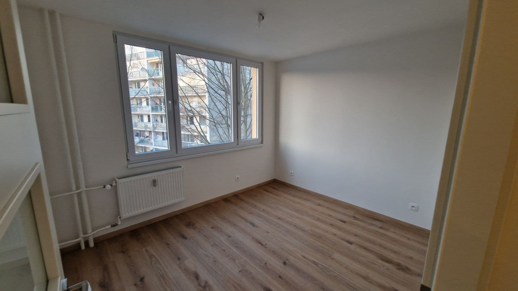 Prenájom bytu 3-izbový 55 m², Varnsdorfská, Praha, Praha Prenájom bytu 3-izbový 55 m², Varnsdorfská, Praha, Praha