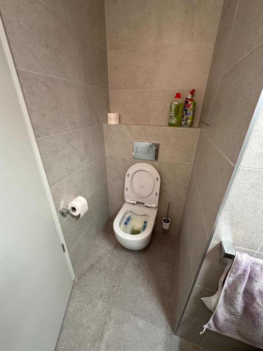 Prenájom bytu 1-izbový 31 m², Českobrodská, Praha, Praha Prenájom bytu 1-izbový 31 m², Českobrodská, Praha, Praha