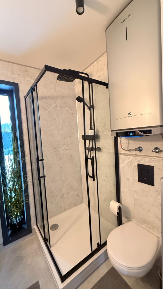 Predaj domu 40 m², pozemek 40 m², Dolní Beřkovice, Středočeský kraj Predaj domu 40 m², pozemek 40 m², Dolní Beřkovice, Středočeský kraj