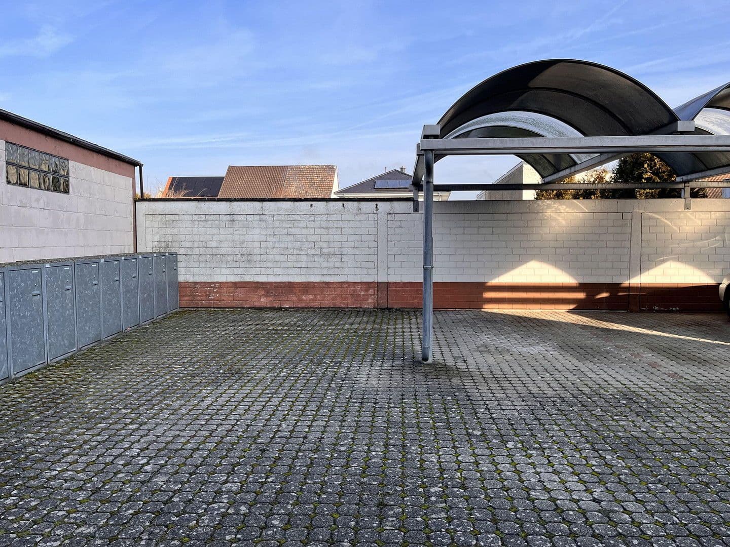 Prenájom bytu 2-izbový 71 m², Römerberg, Porýnie-Falcko Prenájom bytu 2-izbový 71 m², Römerberg, Porýnie-Falcko