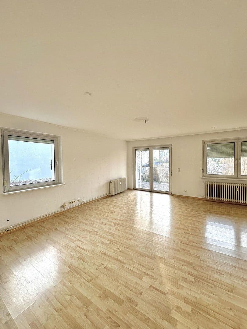 Prenájom bytu 3-izbový 105 m², Scharbeutz, Šlezvicko-Holštajnsko Prenájom bytu 3-izbový 105 m², Scharbeutz, Šlezvicko-Holštajnsko