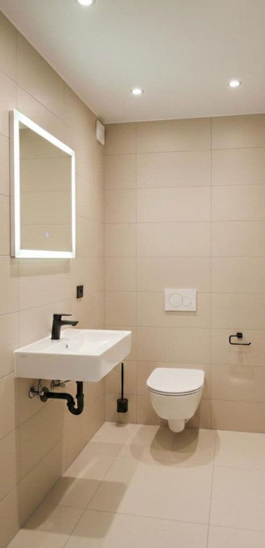 Predaj bytu 2-izbový 55 m², Schillerstraße, Schwäbisch Gmünd, Bádensko-Wurttembersko Predaj bytu 2-izbový 55 m², Schillerstraße, Schwäbisch Gmünd, Bádensko-Wurttembersko