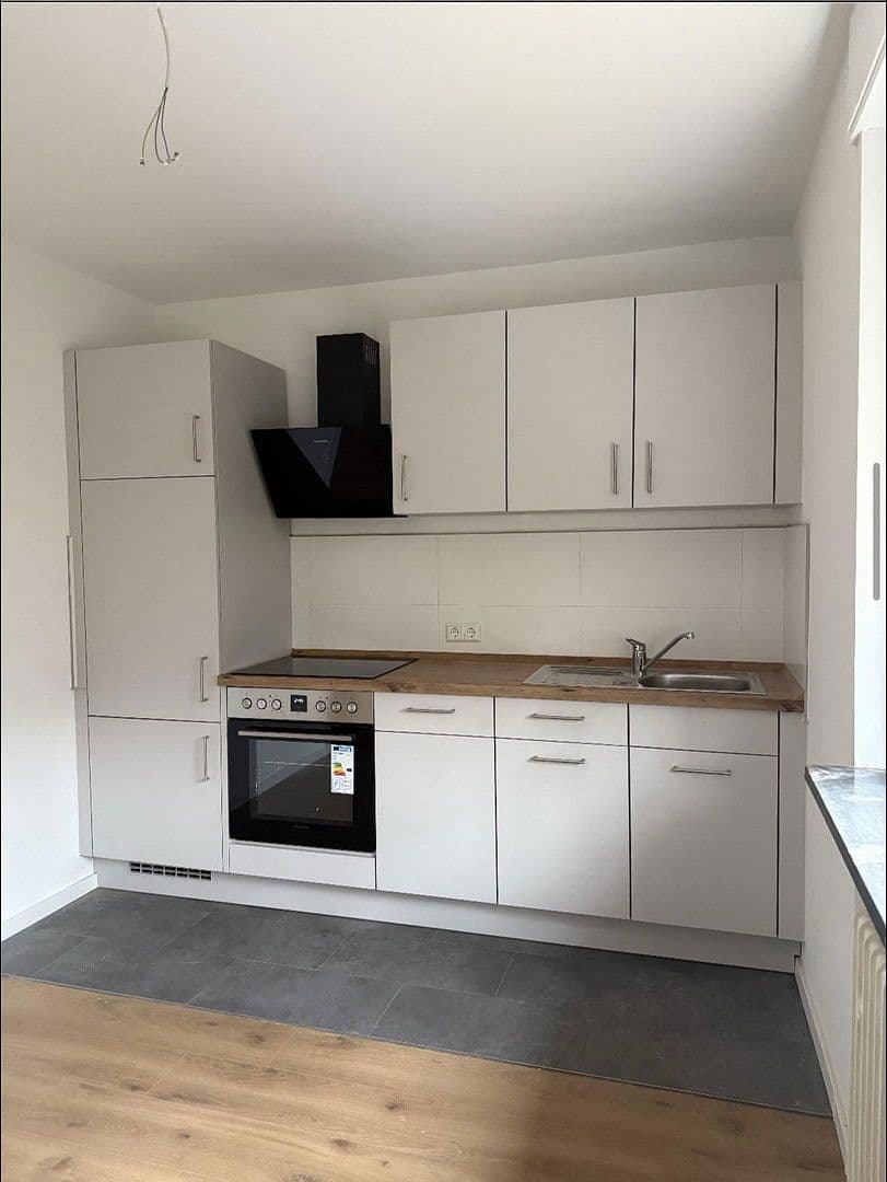 Prenájom bytu 13 m², Insterburgerstraße 39 a, Karlsruhe, Bádensko-Wurttembersko Prenájom bytu 13 m², Insterburgerstraße 39 a, Karlsruhe, Bádensko-Wurttembersko