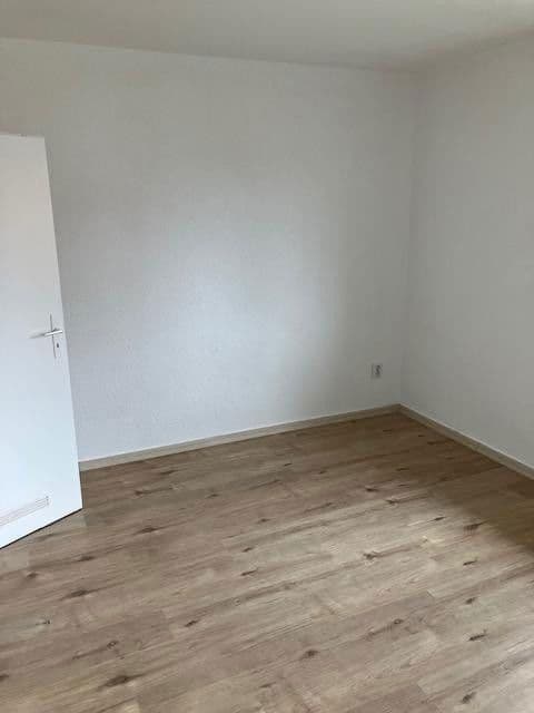 Prenájom bytu 4-izbový 60 m², Reppnerschestraße 45, Salzgitter, Dolné Sasko Prenájom bytu 4-izbový 60 m², Reppnerschestraße 45, Salzgitter, Dolné Sasko