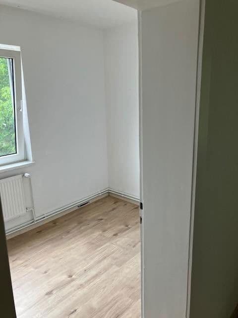 Prenájom bytu 4-izbový 60 m², Reppnerschestraße 45, Salzgitter, Dolné Sasko Prenájom bytu 4-izbový 60 m², Reppnerschestraße 45, Salzgitter, Dolné Sasko